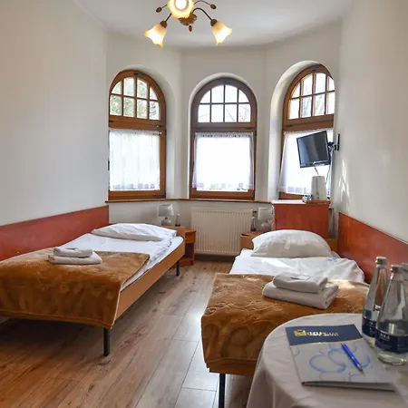 Hotel apartamentowy Sanatorium Dąbrówka Szczawno-Zdroj