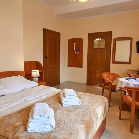 Hotel apartamentowy Sanatorium Dąbrówka Szczawno-Zdroj